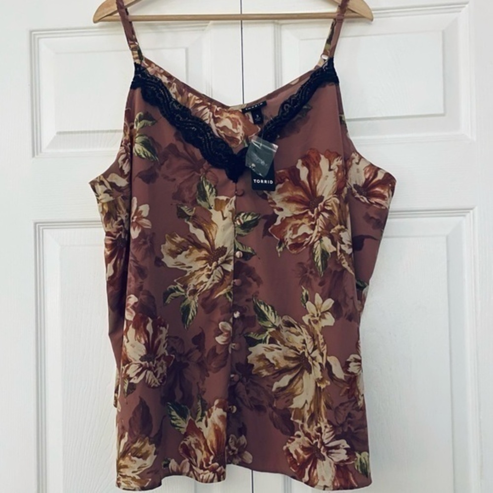 Torrid lace trim cami